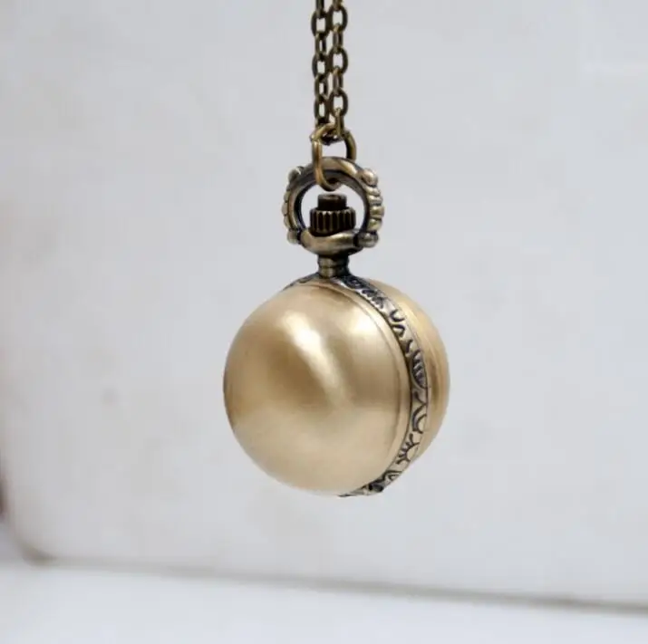 

Drop Shipping Elegant Harry Golden Ball Pocket Watch