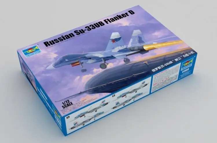 Трубач модель самолета 01669 1/72 русский Su-33UB Фланкер D | Игрушки и хобби