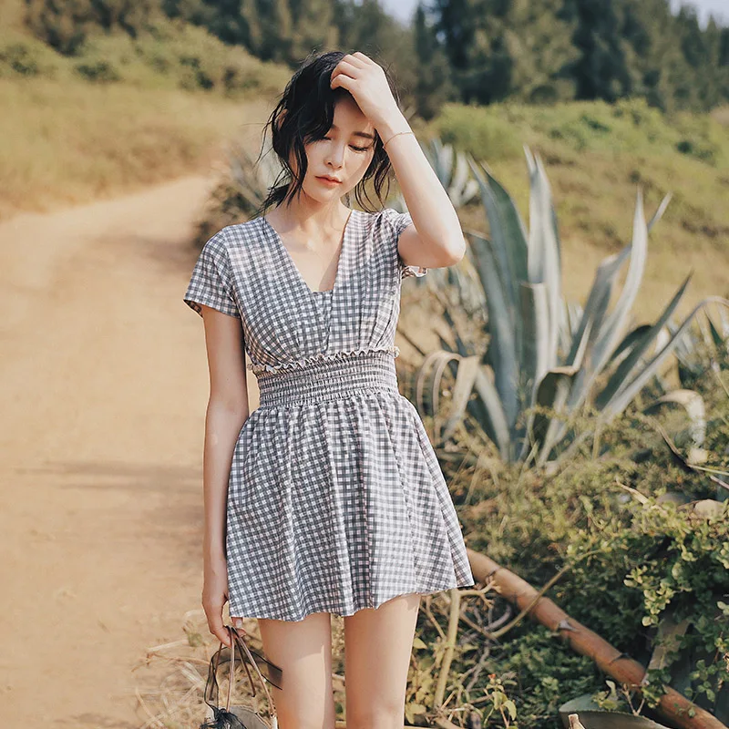 2019 New Sexy Plaid One Piece Swimsuit Deep V style Swimwear Women Dress Beachwear Bathing Suits Skirt | Спорт и развлечения