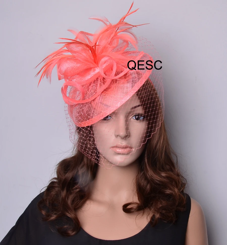 Новое поступление Коралловая шляпа sinamay Вуалетка с вуали и перьями для свадьбы