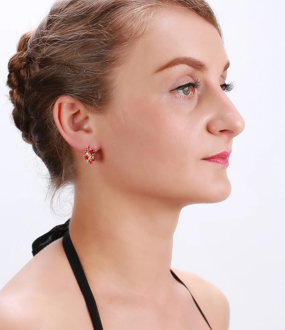 ORSA JEWELS Роскошные серьги золотого цвета Для женщин серьги-гвоздики крапановая закрепка блестящие AAA Красный кубического циркония модные серьги, украшения подарок OME60-R