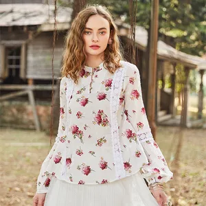 Женская ажурная рубашка с вышивкой ARTKA, белая блузка с рукавами-фонариками, воротником-стойкой и кружевным принтом, SA10787C, на лето 2018