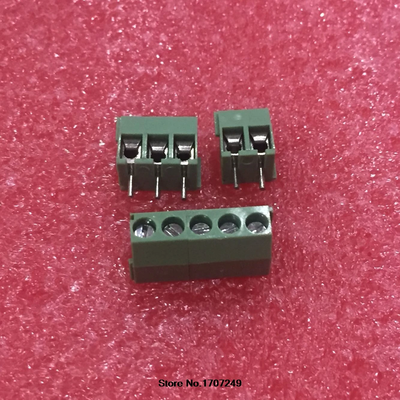 

Free Shipping 100PCS KF350-2P + KF350-3P KF350 2Pin 3Pin 3.5mm Foot distance copper feet PCB Screw Terminal Block Connector ROHS