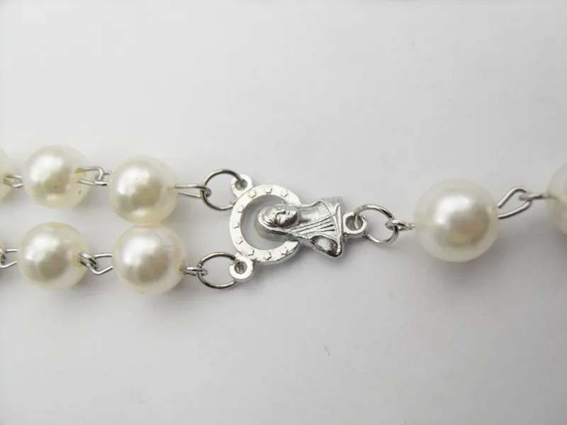 Модные Белые пластиковые бусы католический крест подвеска ожерелья ручной