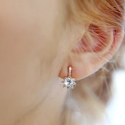 

New arrival fashion super shiny ice flower CZ zircon 925 sterling silver ladies`stud earrings wedding gift jewelry women