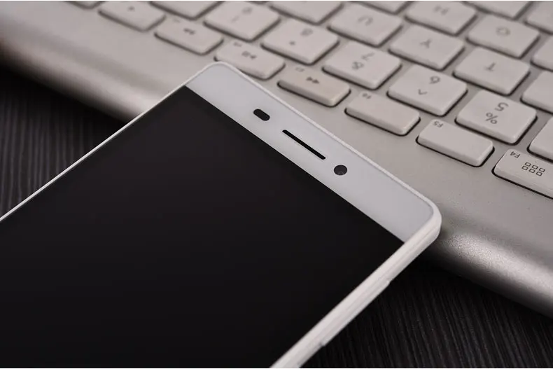 Оригинальный Hisense M30 мобильный телефон Android 6 0 4G LTE Quad Core1GB 8GB 5.0MP 2000mAh 5 дюймов