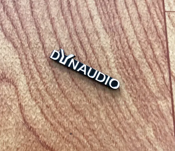 4х динамик DYNAUDIO алюминиевая 3D наклейка труба гудок звуковые буквы наклейки