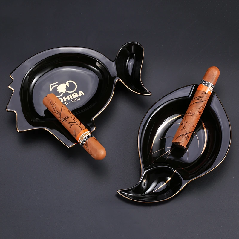 

50th Anniversary Style Black Ceramic Cigar Ashtray Cigar Pipe Dual-use Ashtray