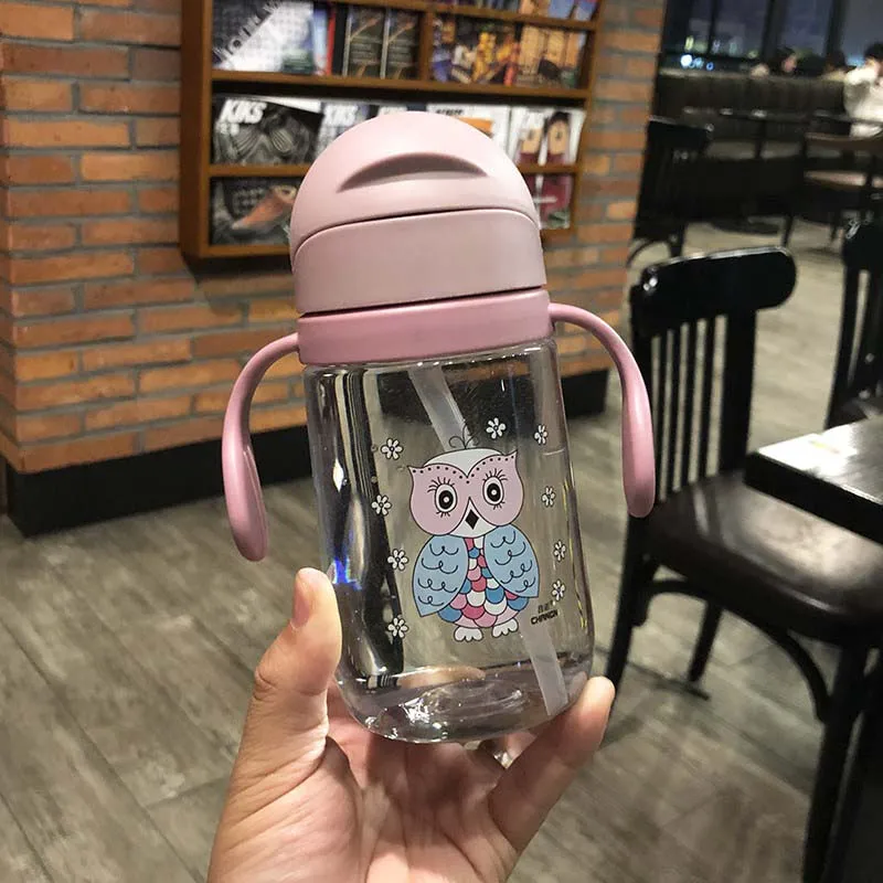 420ml Handle Purple Hot 420ml Baby Learning Drinking Water Bottles Feeding Sippy Cup With Handles snd Strap Newborns Kids Cute Cartoon Leakproof Cup - Цвет: 420ml Handle Purple