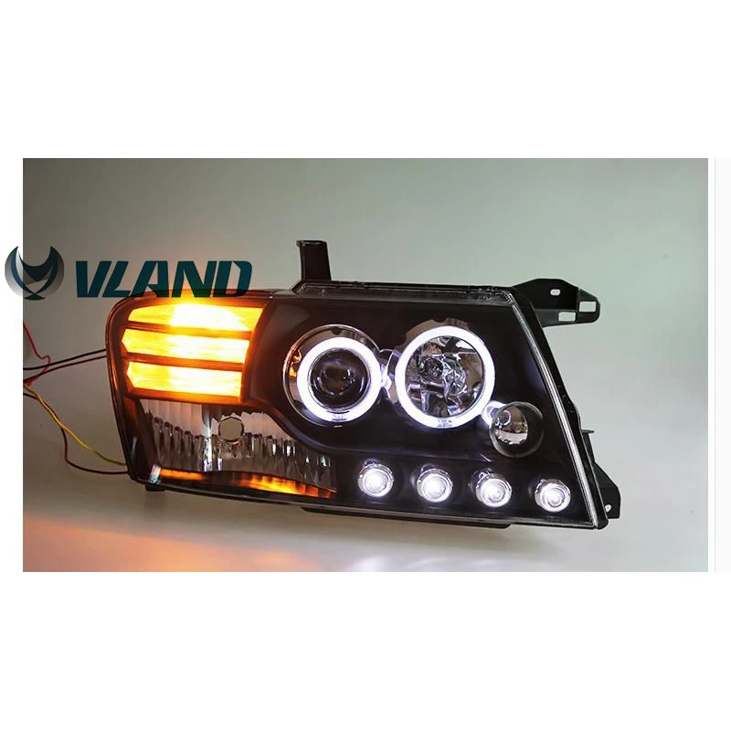 Фары pajero sport. Митсубиси Паджеро спорт фары диодные. Фары Mitsubishi Pajero Sport 1. Led фары на Mitsubishi Pajero 3. Светодиодные фары на Митсубиси Паджеро спорт 1.