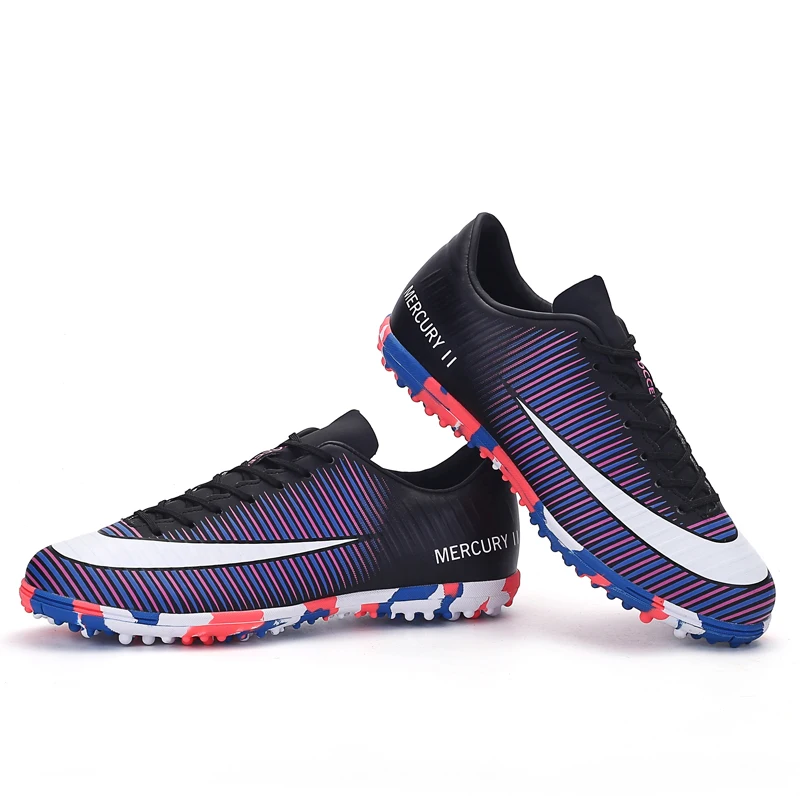 Новинка 2017 года футбол в футзале обувь для мужчин дешевые домашние футбольные