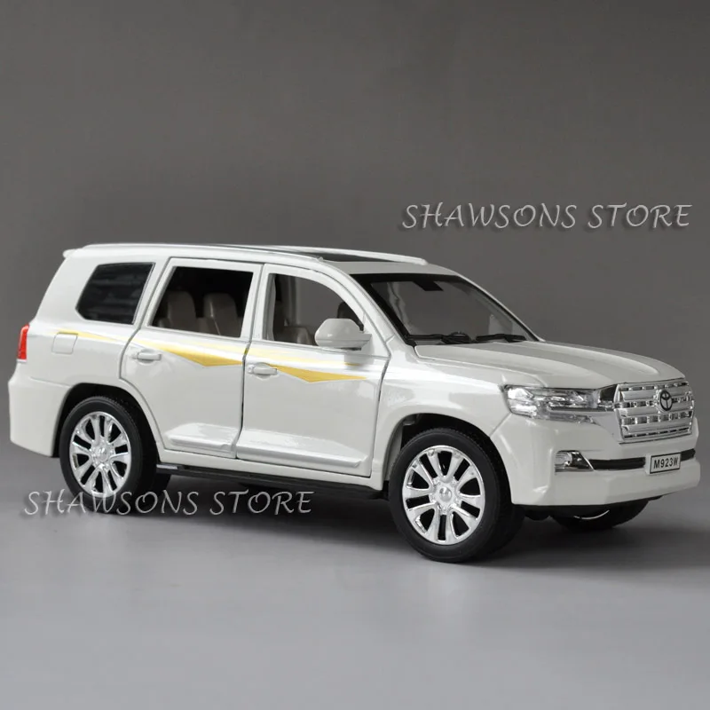 Литая 1:24 Модель автомобиля игрушки Toyota Land Cruiser SUV Реплика оттягивание w/звук и свет