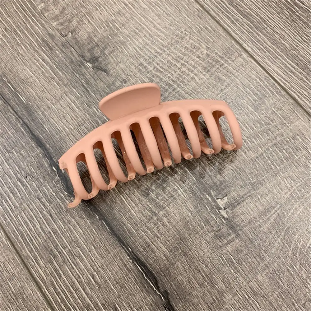 

Simple Korean Solid Color Big Hair Clips Elegant Frosted Acrylic Hair Clips For Women Girls Hair Accessories Tools