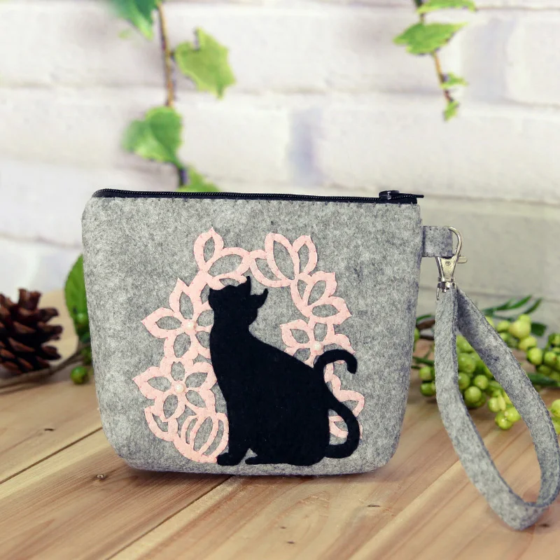 Войлочный ручной мешок серого цвета для рукоделия Размер 12 х15 см бумажник работы