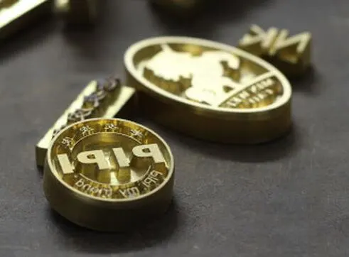 Кожаные тисненые штампы с индивидуальным дизайном тиснение из горячей фольги