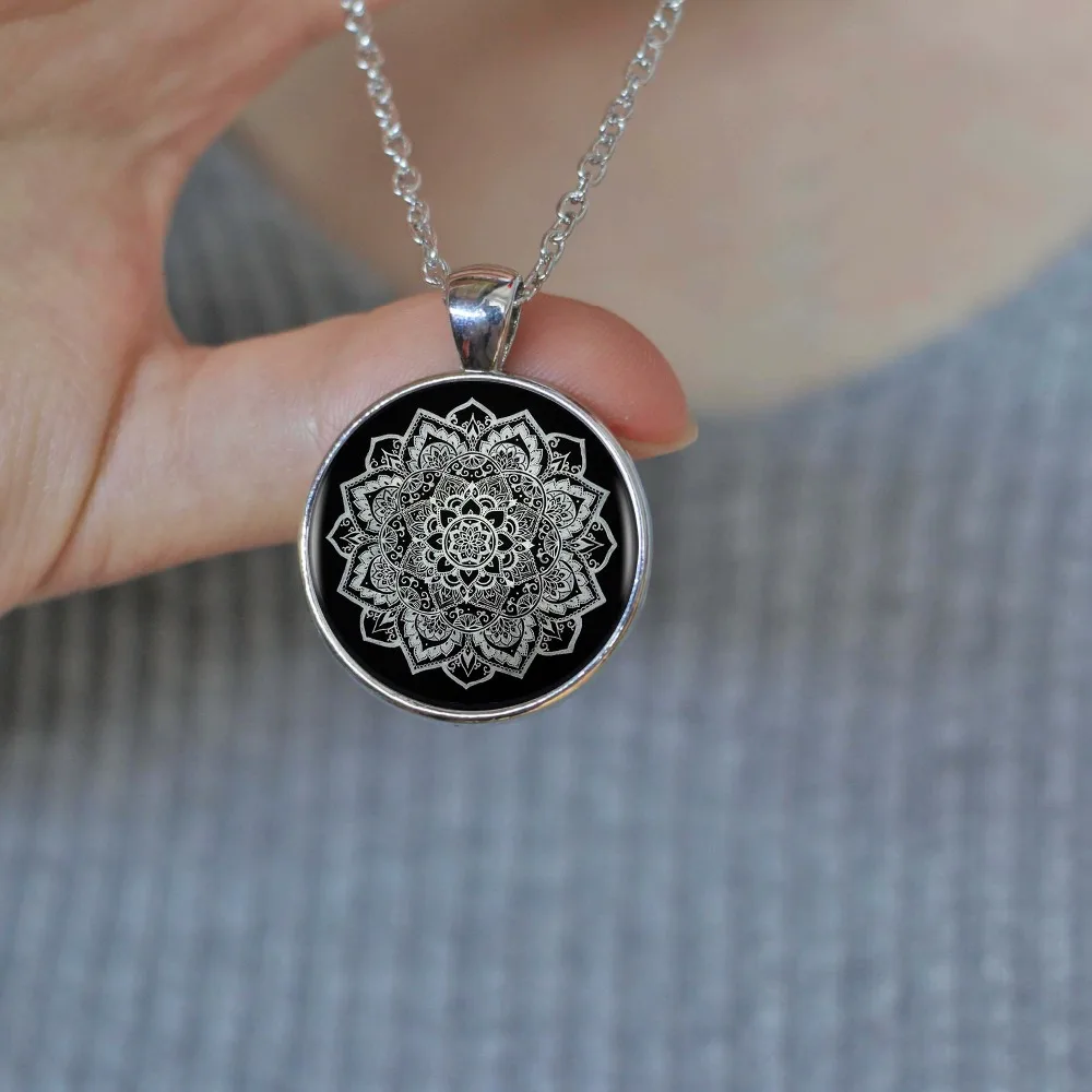 Индийская мандала цветок кулон ожерелье тату Цветок Черное Ожерелье-цепь