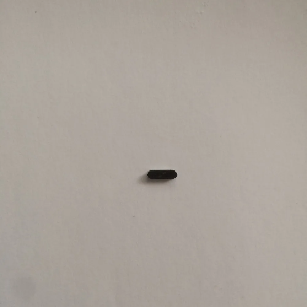 

Бывшая в употреблении клавиша быстрого доступа Umi Plus E MTK6757 5,5 "FHD 1920x1080 бесплатная доставка