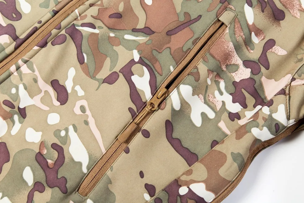 Waterproof Windproof Soft Shell Military Camouflage Jackets Men Hooded Winter Warm SoftShell Tactical Fleece Flight Jacket Men
