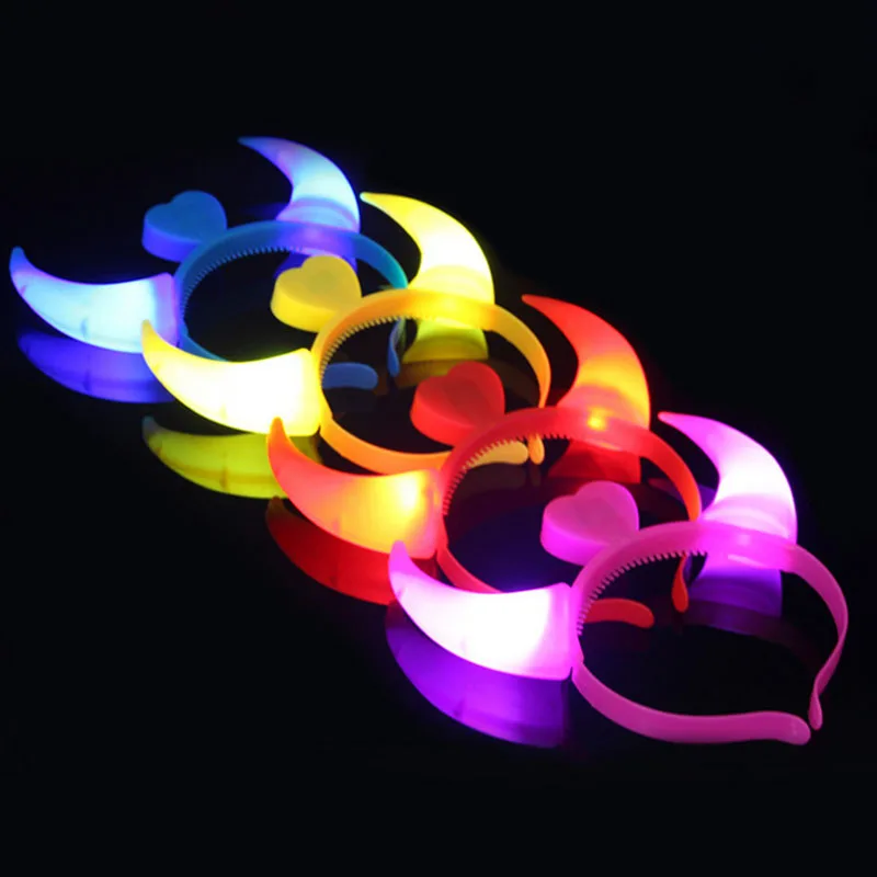 Glowing LED Flashing Horns Headwear Toys Luminous Headband Linghted Kids Toy Glow Party Hair home decor birthday|Сверкающие товары