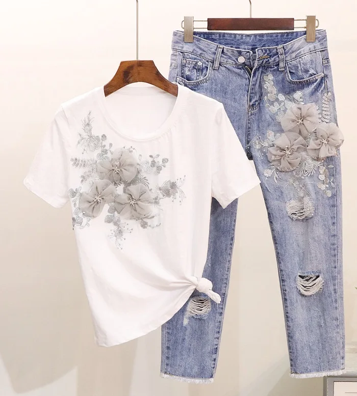 L &amp Y тяжелых Embroideried 3D цветочной аппликацией футболка + джинсы Для женщин