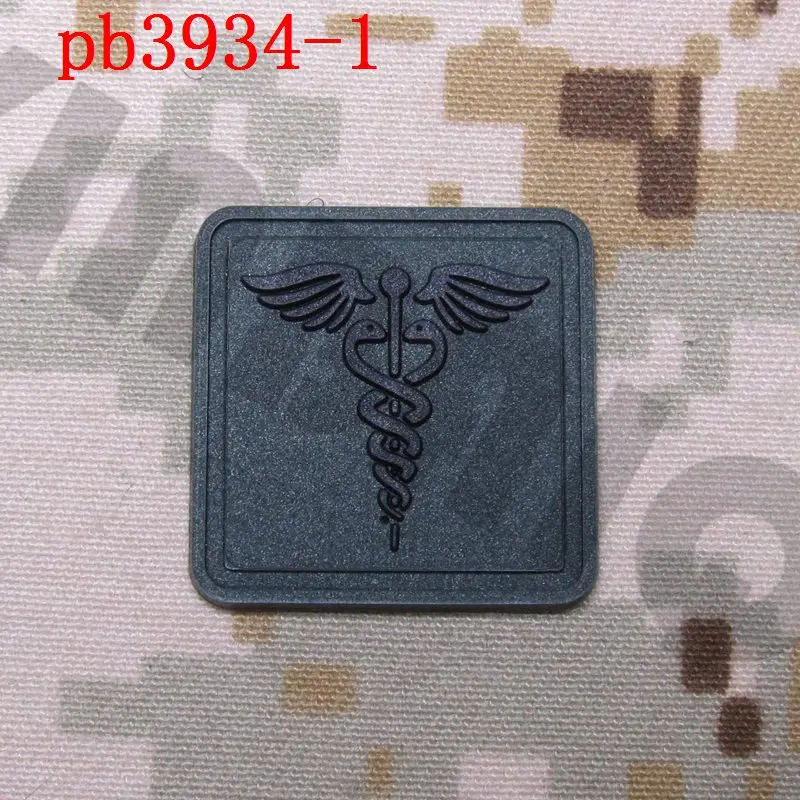 pb3934 Green 3D ПВХ патч 2 шт. DEVGRU медицинский спасательный тактический боевой военный Резиновый патч - Цвет: pb3934 Green
