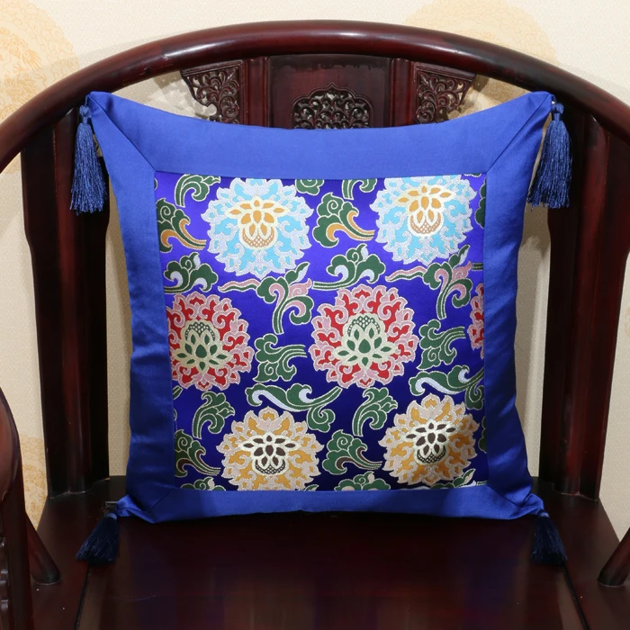 Наволочка из натурального шелка тутового шелкопряда с кисточками наволочки