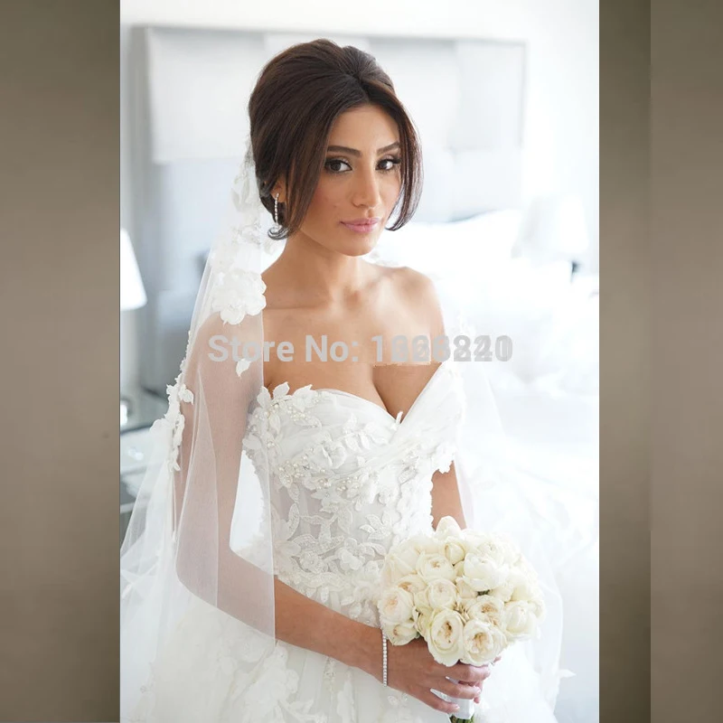 2016 Романтический Белый Милая Бисером Аппликация Тюль-Линии Свадебное Платье