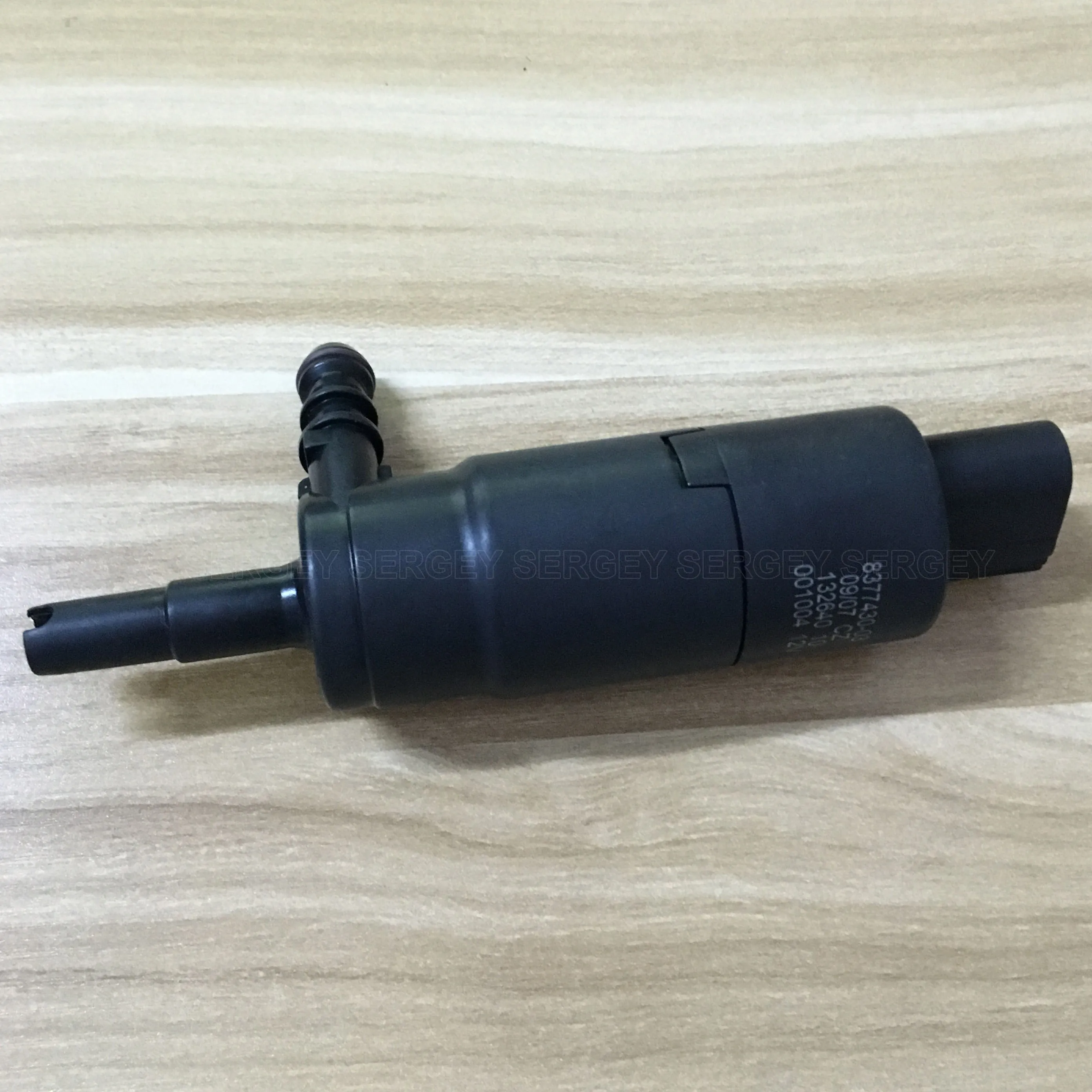 

Original Quality Washer Pump 8377430-03 837743003 8377430