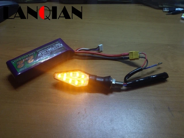 Мотоциклетные покрытые АБС пластик супер яркие 19v СВЕТОДИОДНЫЕ указатели
