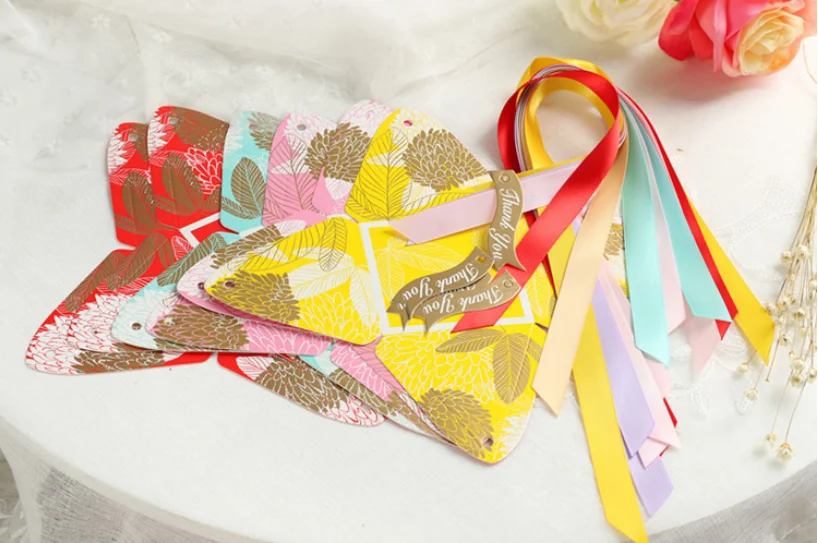 20 шт Мода Треугольная пирамида листья шаблон Свадебные сувениры Конфетница для