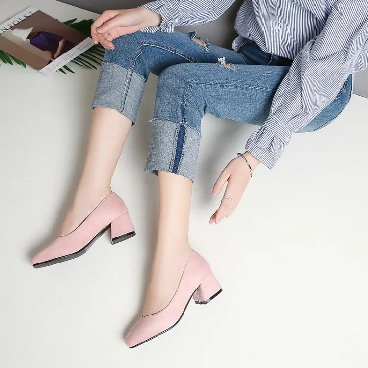 Женские туфли на высоком каблуке замшевые лодочки с квадратным носком толстом