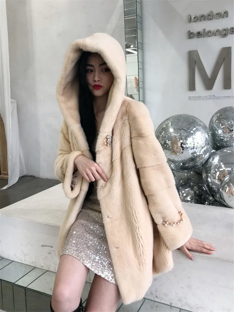 Beige Новинка, Женская норковая шуба, Длинная тонкая Шуба с шапкой, сохраняющая тепло, с длинным рукавом, солнечный цвет, скидка, мода - Цвет: Beige