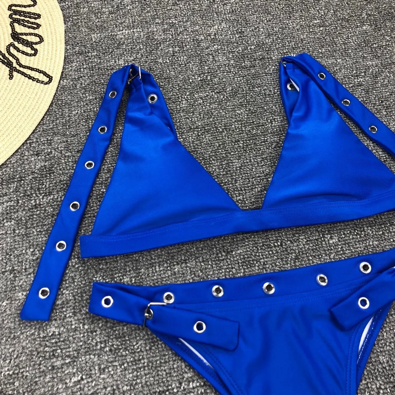 Женский купальник бикини с простой пряжкой лето 2019| |