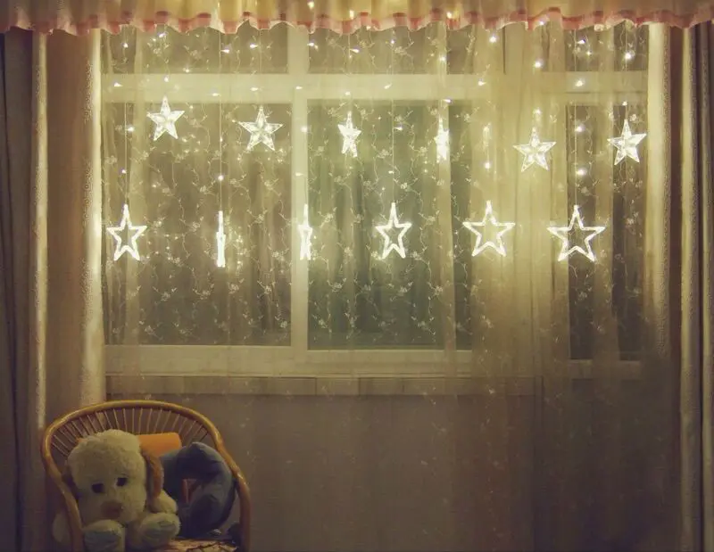 Светодиодная гирлянсветильник со звездами 220 В Рождественская гирлянда уличная