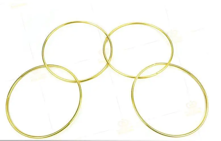 

Golden 4 Chinese Linking Rings/ Diameter 4.2",Stage Magic Tricks,Illusions,Close Up Magic,Gimmick,Toys,Fun
