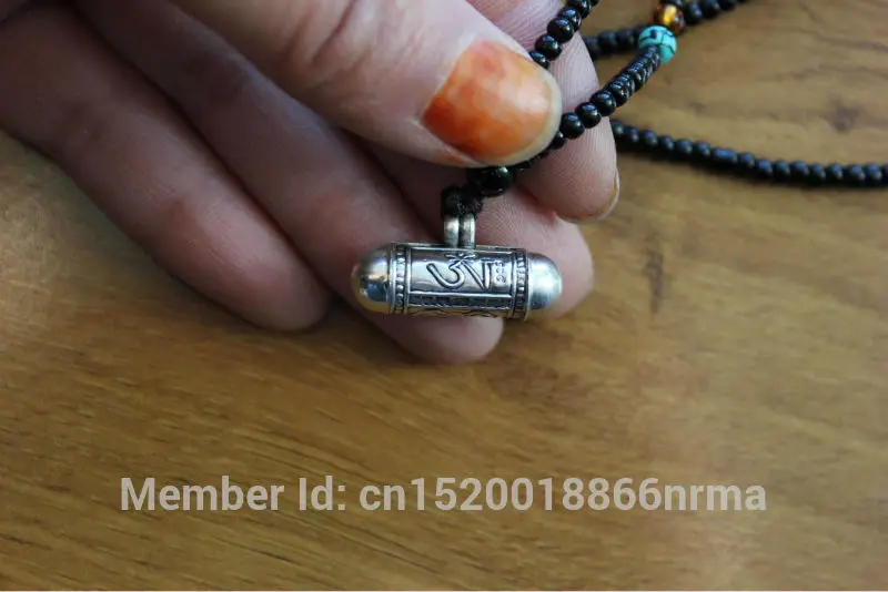 

SL000 Nepalese Tibetan 925 sterling silver Prayer box Nepal lovely cylinder amulets,OM & Buddha Eye GAU pendant