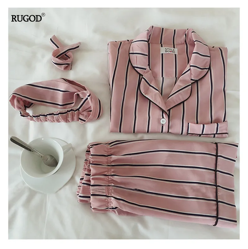 

2019 New Arrivals Women Pajamas Set Sweet Stripes Sleepwear 2 Two Piece Set Short sleeve Shirt&Shorts Casual Pajama for Female