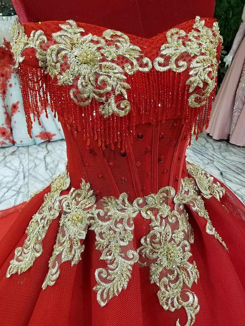 Красное бальное платье без бретелек 2018 праздничные платья с кружевным лифом