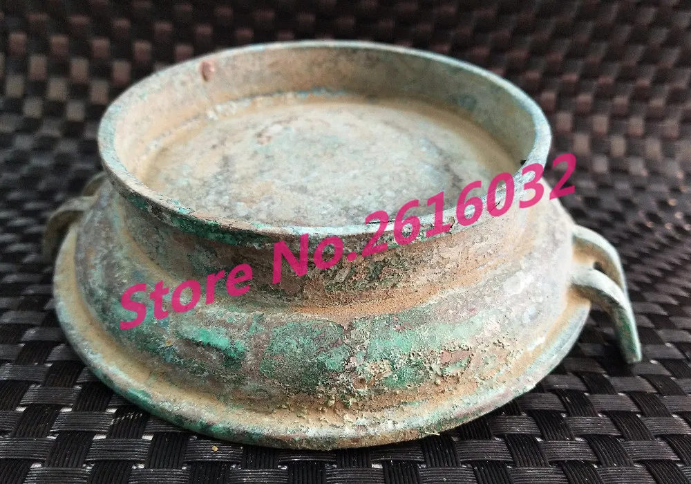 

Unearthed exquisite bronze stove during the war of Han Dynasty