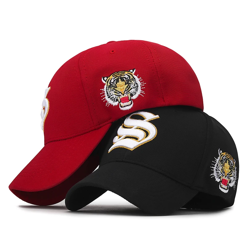 

,high-grade embroidery casual outdoor fully enclosed cap Spring and summer European and American style stretch size baseball cap