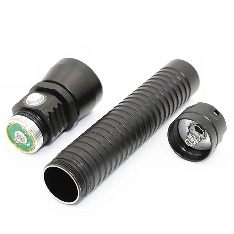 Precio Linterna De Buceo LED Impermeable XHP50, Luz De Flash De Buceo Subacuática, Potente Lámpara + 2 Baterías De 26650 + Cargador