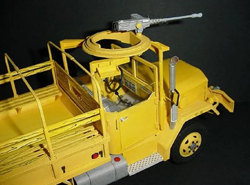 Масштаб 1:25 Американский M35A2 6x6 военный грузовик набор 3D бумажных моделей |