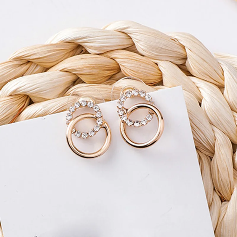 

2021 New Gold Color Double Circle Rhinestone Stud Earrings For Women Fashion Simple Small Earrings Girl Pendiente Jewelry