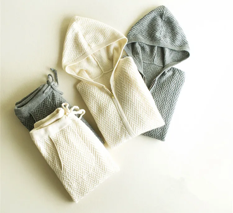 Женский трикотажный свитер с капюшоном из 100% козьего кашемира и твила костюмы