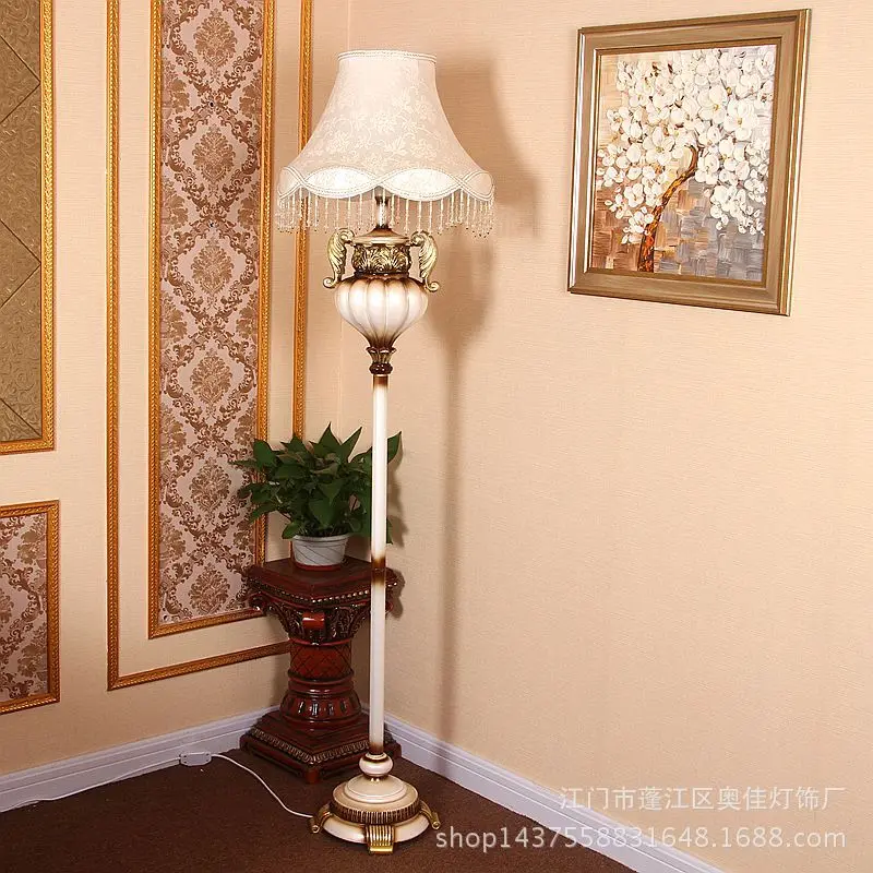 TUDA Европейская креативная скульптура полимерная Настольная лампа для спальни