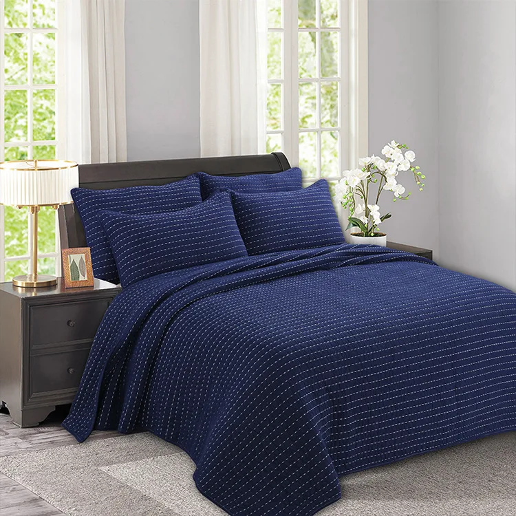 

Navy Blue Thicken Bedspread Quilt Set 3pcs Embroidered Cotton Quilts Quilted Bed Cover Sheets Pillowcase King Size Coverlet