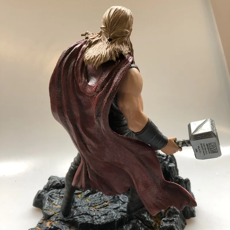 DST Garage Kit Мстители 27 см Марвел Тор с Quake кукла Фигурка с базой Коллекционная модель свободная игрушка