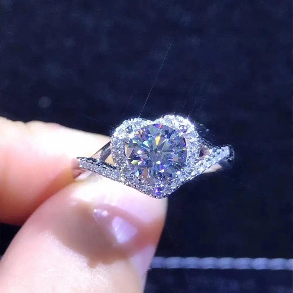 Женское кольцо из серебра с муассанитом 1ct D VVS|Кольца| |