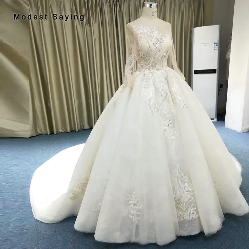

Luxury Ivory Ball Gown Pearls Lace Wedding Dresses 2019 with Cathedral Train Formal Long Sleeves Boat Neckline Bridal Gowns