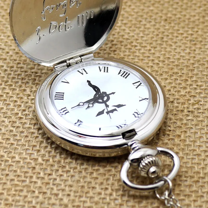 Антикварные цельнометаллические кварцевые часы в стиле стимпанк с алхимиком